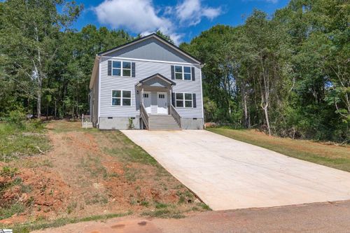 a-121 A & B Brookmeade Dr, Anderson, SC, 29624-2916 | Card Image