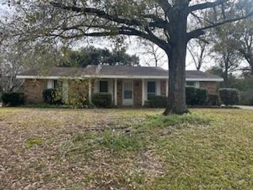 5831 Belle Terrace Dr, Theodore, AL, 36582-1913 | Card Image