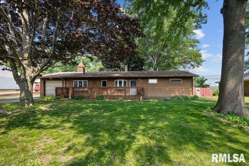 6127 Fair Ave, Davenport, IA, 52806-2136 | Card Image