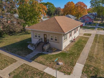 302 E Indiana Avenue, House other with 3 bedrooms, 1 bathrooms and 7 parking in Pontiac IL | Image 1