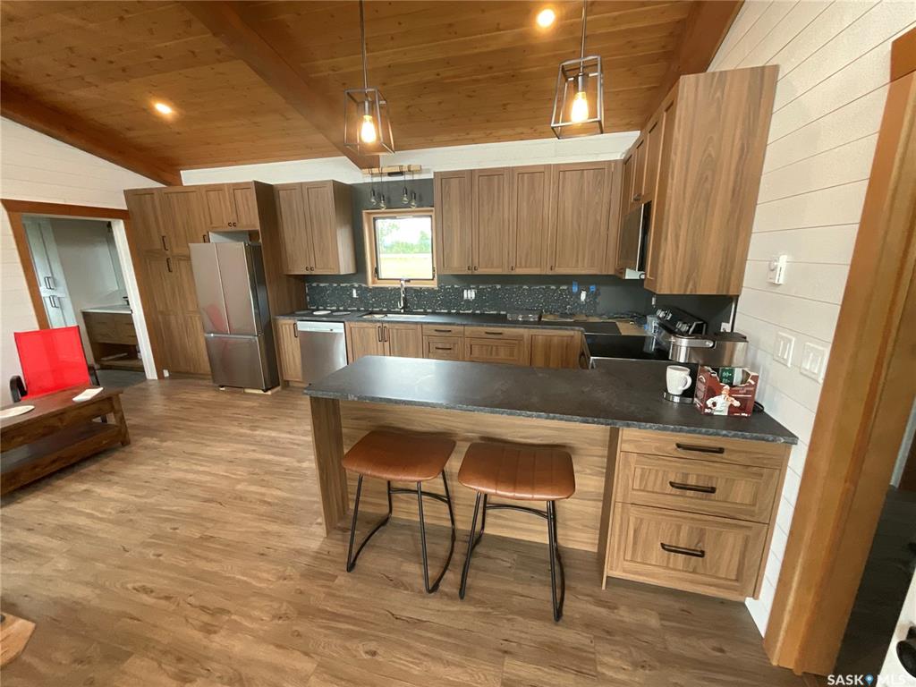 Residential in Hoodoo Rm No. 401 2