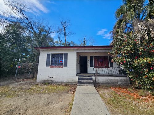 2411 Harden St, Savannah, GA, 31415-8749 | Card Image