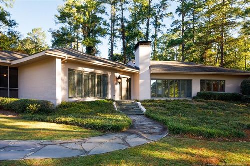 440 Valley Rd, Fayetteville, NC, 28305-5229 | Card Image