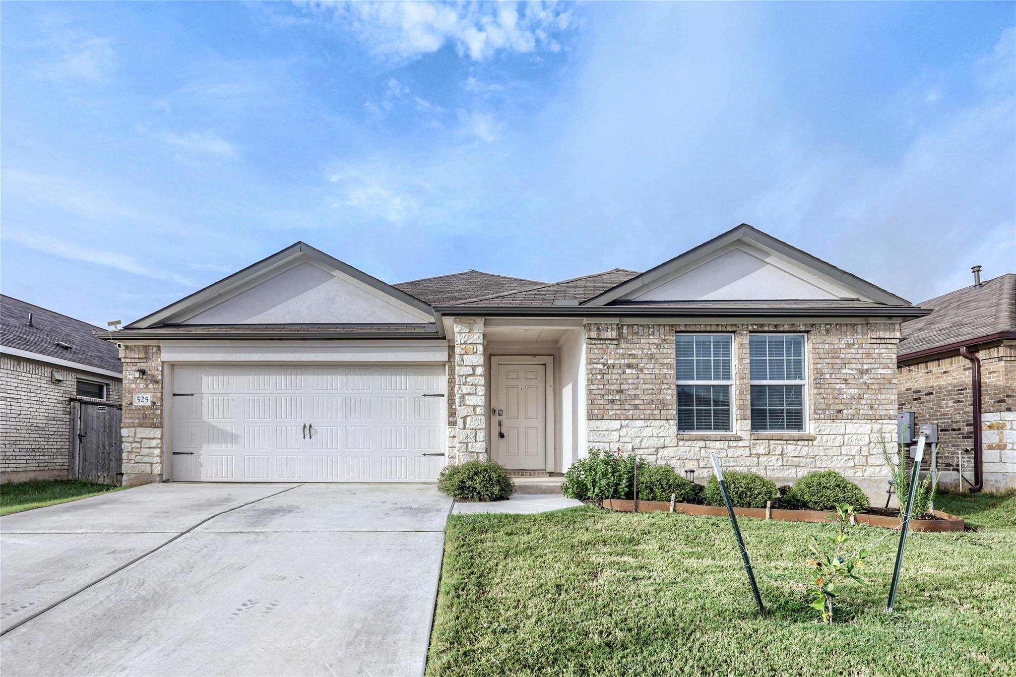 Residential Lease in Hutto 3