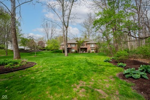 204 S Creedmoor Way, Anderson, IN, 46011-9018 | Card Image