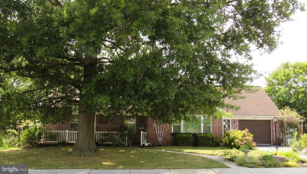 Pine St, Red Lion, PA 17356