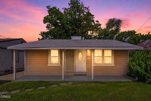 3307 Belden St, Sacramento, CA, 95838-4401 | Card Image