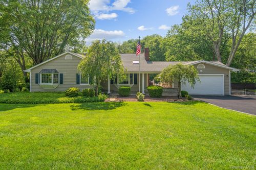 44 Elm Rd, Briarcliff Manor, NY, 10510-2224 | Card Image