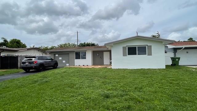 16th St, Pembroke Pines, FL 33024