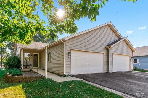 43 S Juniper Dr, North Aurora, IL, 60542-1589 | Card Image