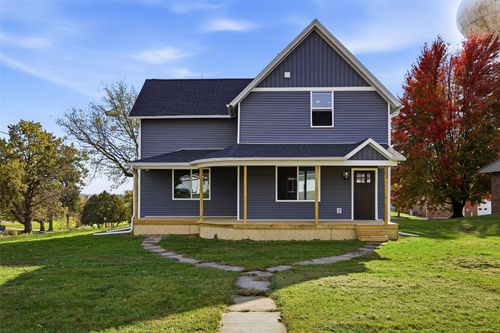 703 Oak St, Williamsburg, IA, 52361-9508 | Card Image