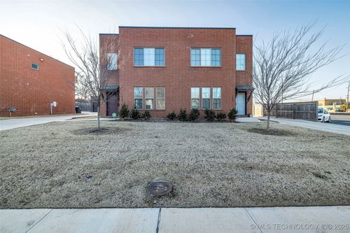1242 S Delaware Ave, Tulsa, OK, 74104-4124 | Card Image