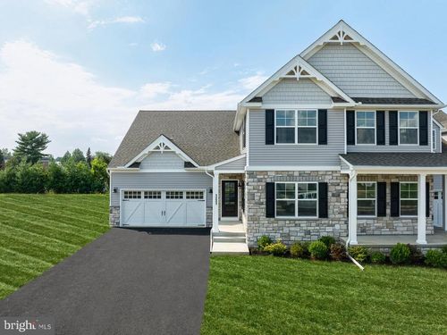1247 Hershey Ln, LANCASTER, PA, 17601-5469 | Card Image