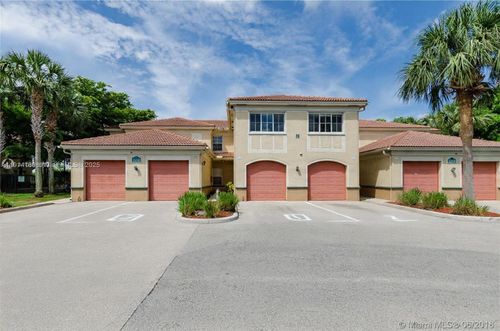 apt-202-2458 Centergate Dr, Miramar, FL, 33025-7210 | Card Image