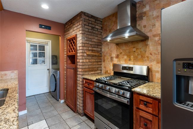 1306 N Floyd Rd, House other with 3 bedrooms, 2 bathrooms and null parking in Richardson TX | Image 8