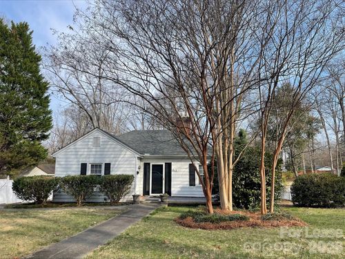 611 E Cannon Ave, Albemarle, NC, 28001-4235 | Card Image