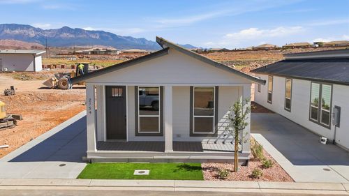 2754 W Crestview Ln, Hurricane, UT, 84737 | Card Image