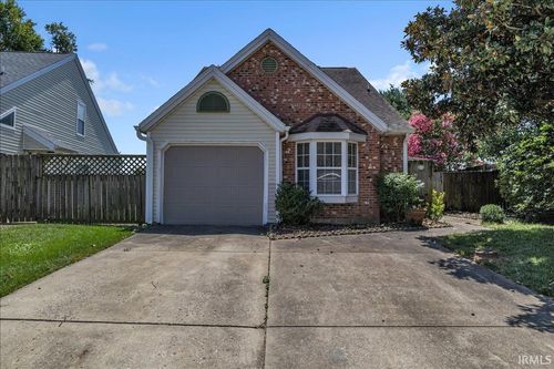 5707 Crossfield Drive, Evansville, IN, 47715 | Card Image