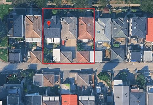 2520 E 28th Ave, Vancouver, BC, V5R1R6 | Card Image