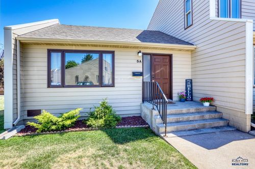 322 44th, Rapid City, SD, 57702-2004 | Card Image