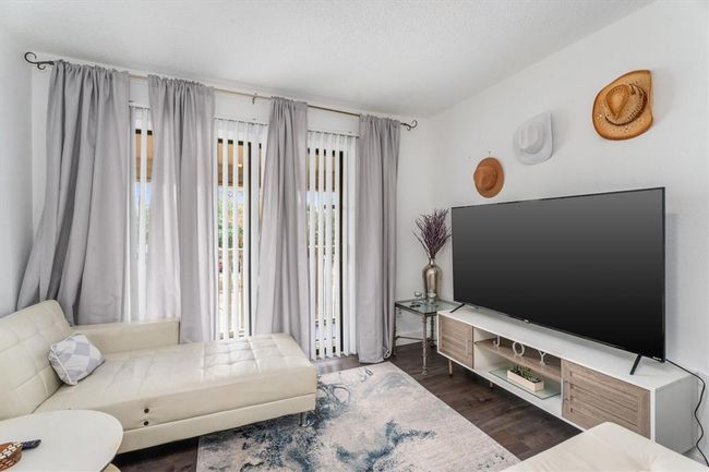 9502 - 9502 Windswept Ln, Townhouse with 2 bedrooms, 2 bathrooms and null parking in Houston TX | Image 8
