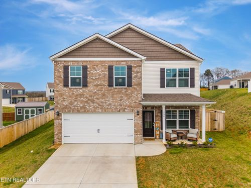 308 Heritage Crossing Dr, Maryville, TN, 37804-4713 | Card Image