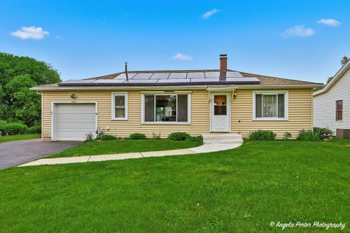 1212 Cherry St, Lake In The Hills, IL, 60156-1106 | Card Image