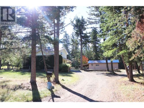 3605 53rd St S, Cranbrook, BC, V1C7A3 | Card Image