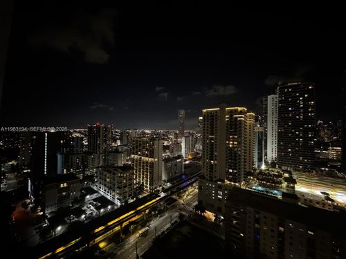 3122-n-1111 Sw 1st Ave, Miami, FL, 33130-5401 | Card Image