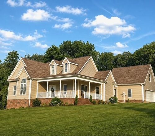 1367 Hidden Valley Dr, Morgantown, KY, 42261-8695 | Card Image