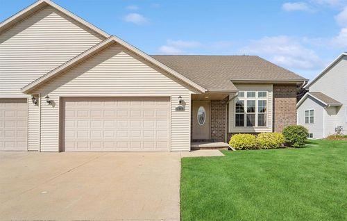 1207 Saunders Road, KAUKAUNA, WI, 54130 | Card Image