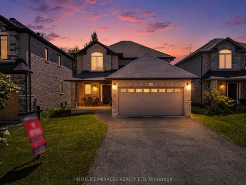 21 Davinci Blvd, Hamilton, ON, L9B0C5 | Card Image