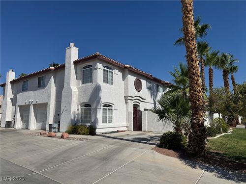3975 Starfield Ln, Las Vegas, NV, 89147-8036 | Card Image