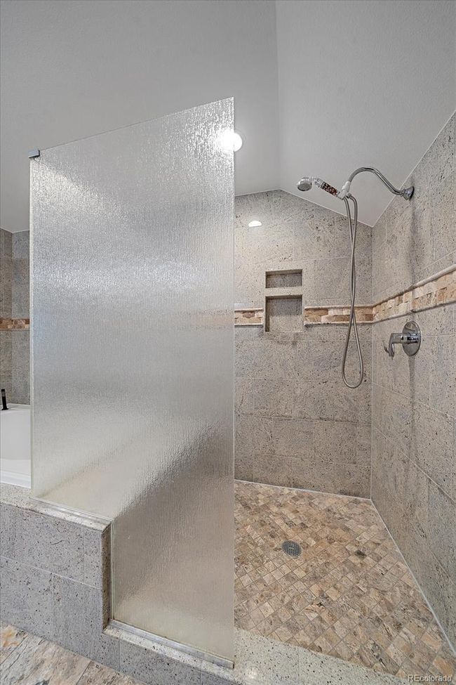 Shower with Bench | Image 23