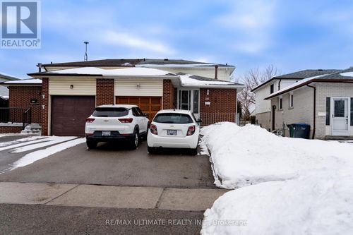 3314 Strabane Drive, Mississauga (Erindale), ON, L5C1W7 | Card Image