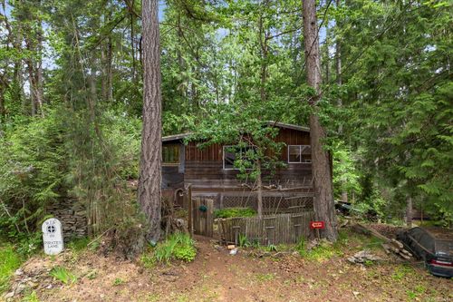 101 Pirates Lane, Protection Island, BC, V9R6R1 | Card Image