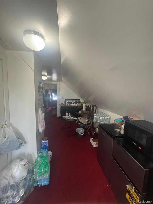 2340 Commor St, Home with 0 bedrooms, 2 bathrooms and null parking in Hamtramck MI | Image 19