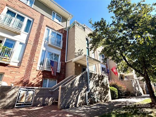 519 Donatello Ave, Charlotte, NC, 28205-4555 | Card Image