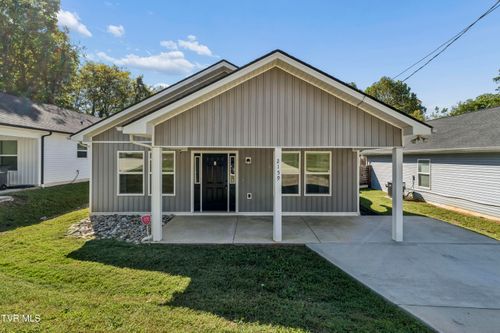 2159 Wilson Rd, Knoxville, TN, 37912-6020 | Card Image