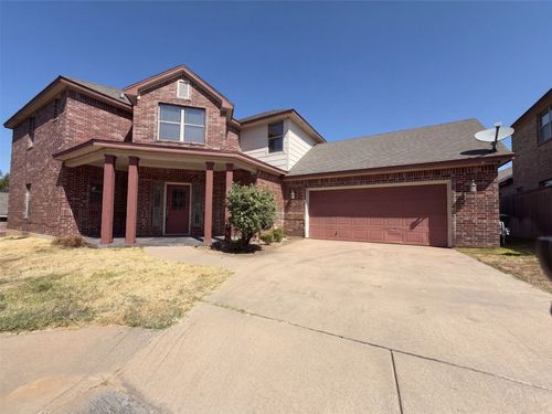 5107 Chesterfield Pl, Arlington, TX, 76017-4928 | Card Image