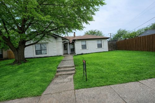 3040, 3042 Navarro Lane, Grand Prairie, TX, 75052 | Card Image