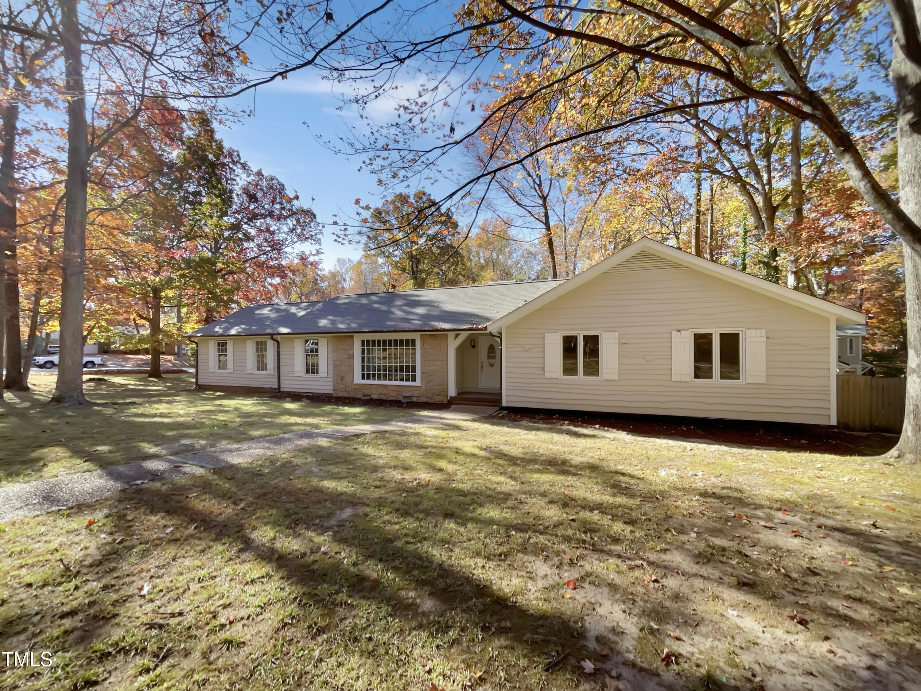 Raceview Ter, Raleigh, NC 27615