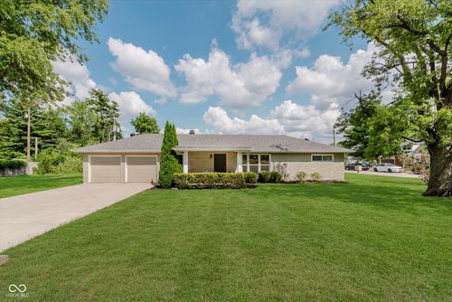 10409 Barmore Ave, Carmel, IN, 46280-1339 | Card Image