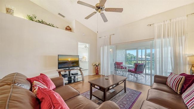 APT-202 - 4211 Caddie Dr E, Condo with 2 bedrooms, 2 bathrooms and null parking in BRADENTON FL | Image 8