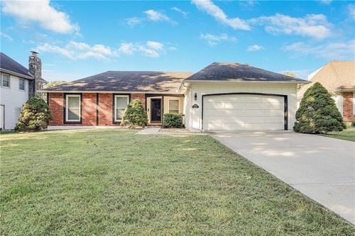 9912 Knox Dr, Overland Park, KS, 66212-5366 | Card Image
