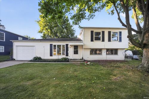 1450 Oakdale Drive, South Bend, IN, 46614-2762 | Card Image