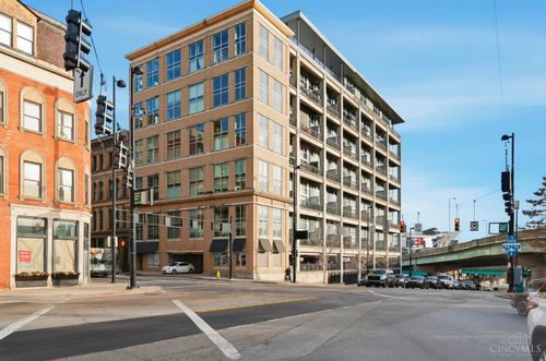 353 W 4th St, Cincinnati, OH, 45202 | Card Image