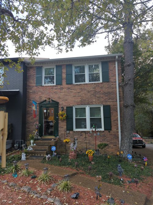107 Woodcraft Ct, Nashville, TN, 37214-4354 | Card Image