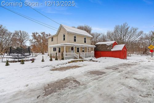 121 Mill St, Corunna, MI, 48817-1022 | Card Image