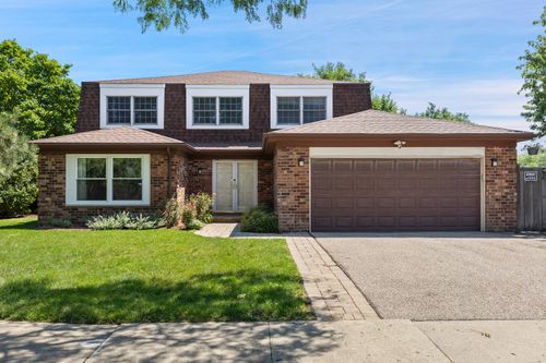 11 Birchwood Ave, Deerfield, IL, 60015-4708 | Card Image